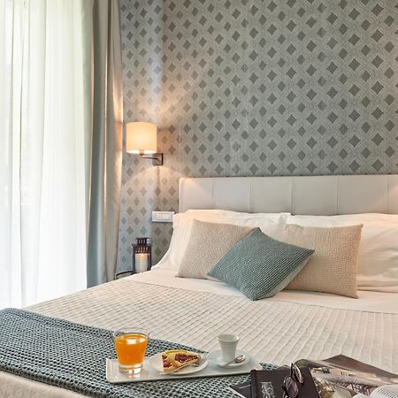 Hotel Lady Mary Milano Marittima Exterior foto